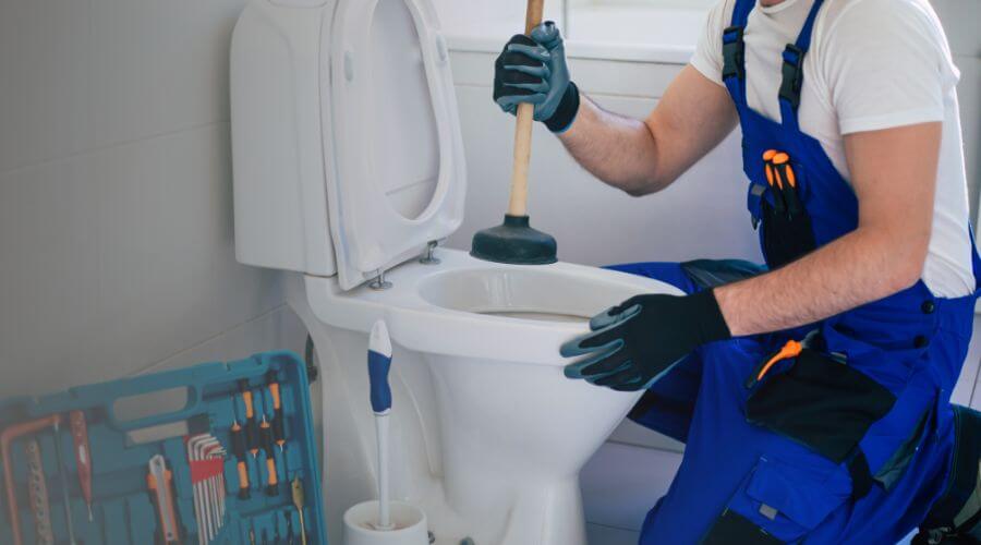 Professional water heater repair in Pingree, ND
